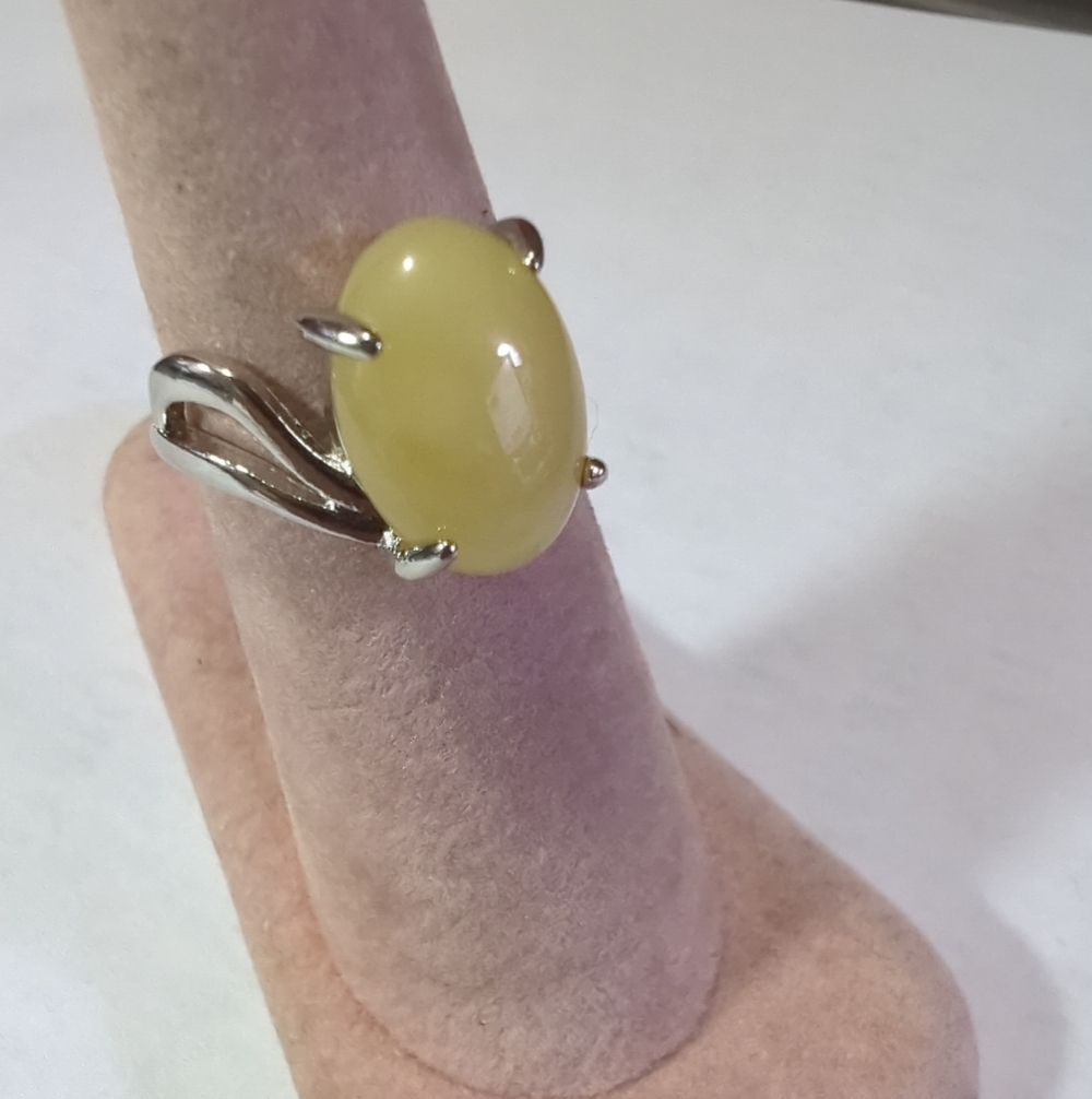 3/$25 ~ Silver 🔥 Yellow Agate Ring Size 6 Oval Yellow Cabochon Ring New No Tags